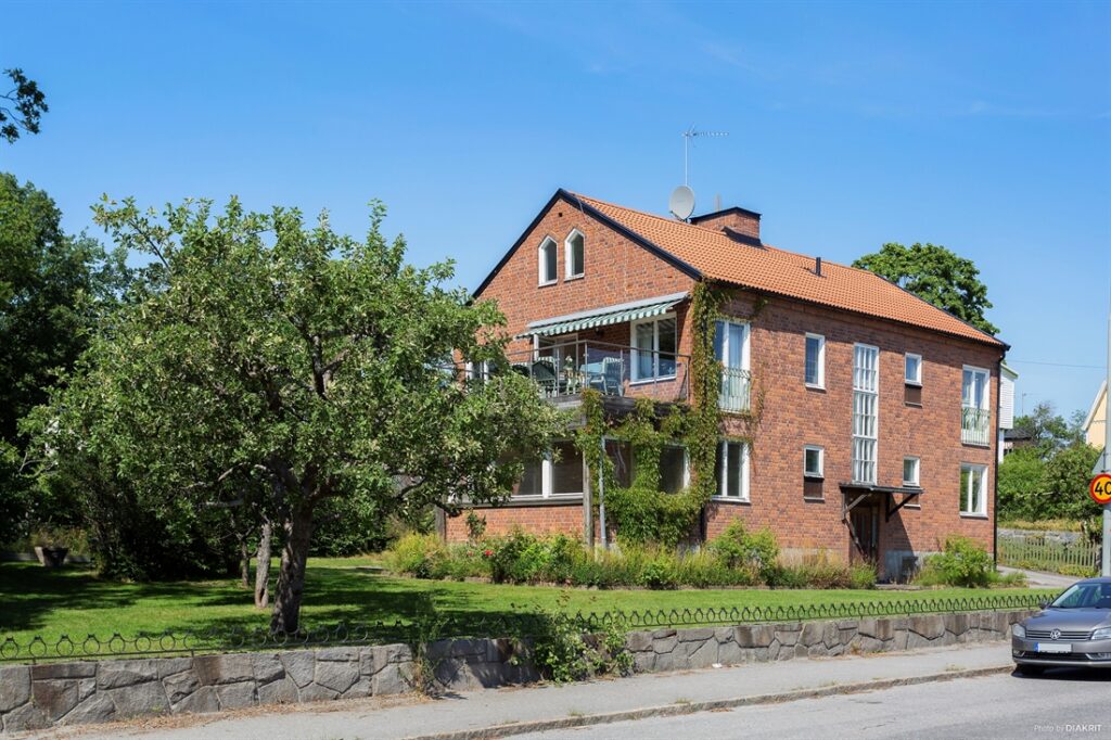 renovering tegelfasad malarhojden hagersten stockholm